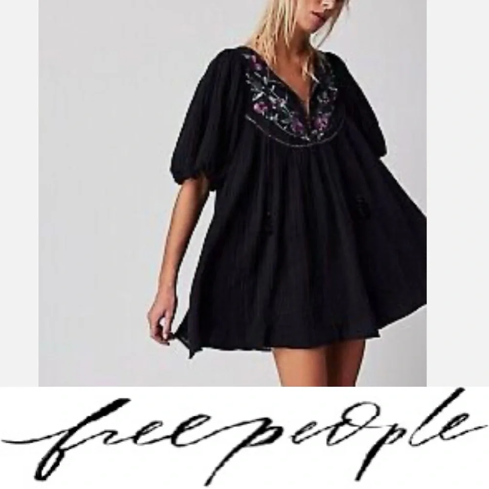 Gorgeous, Free People Rosa Linda embroidered mini dress❤️ - Picture 1 of 6